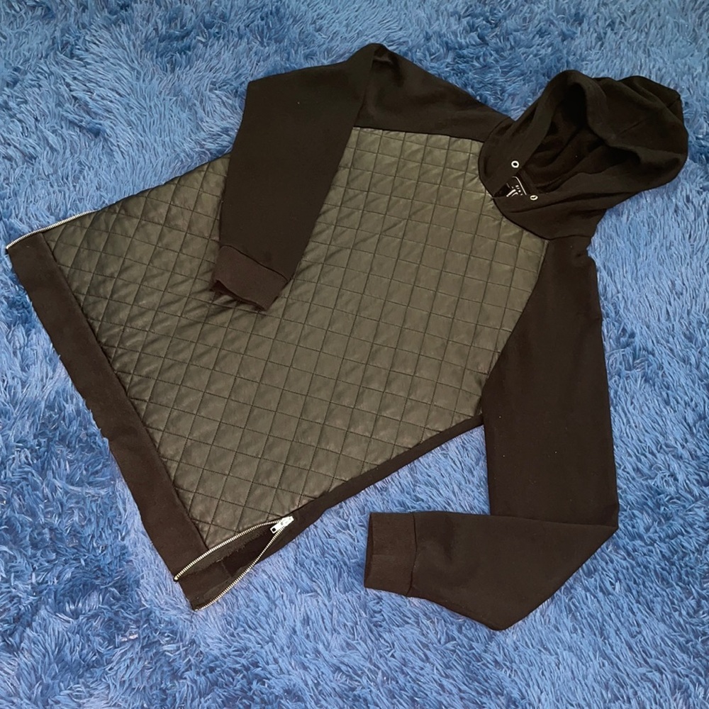 Men’s Black Quilted Leather front Hoodie Large